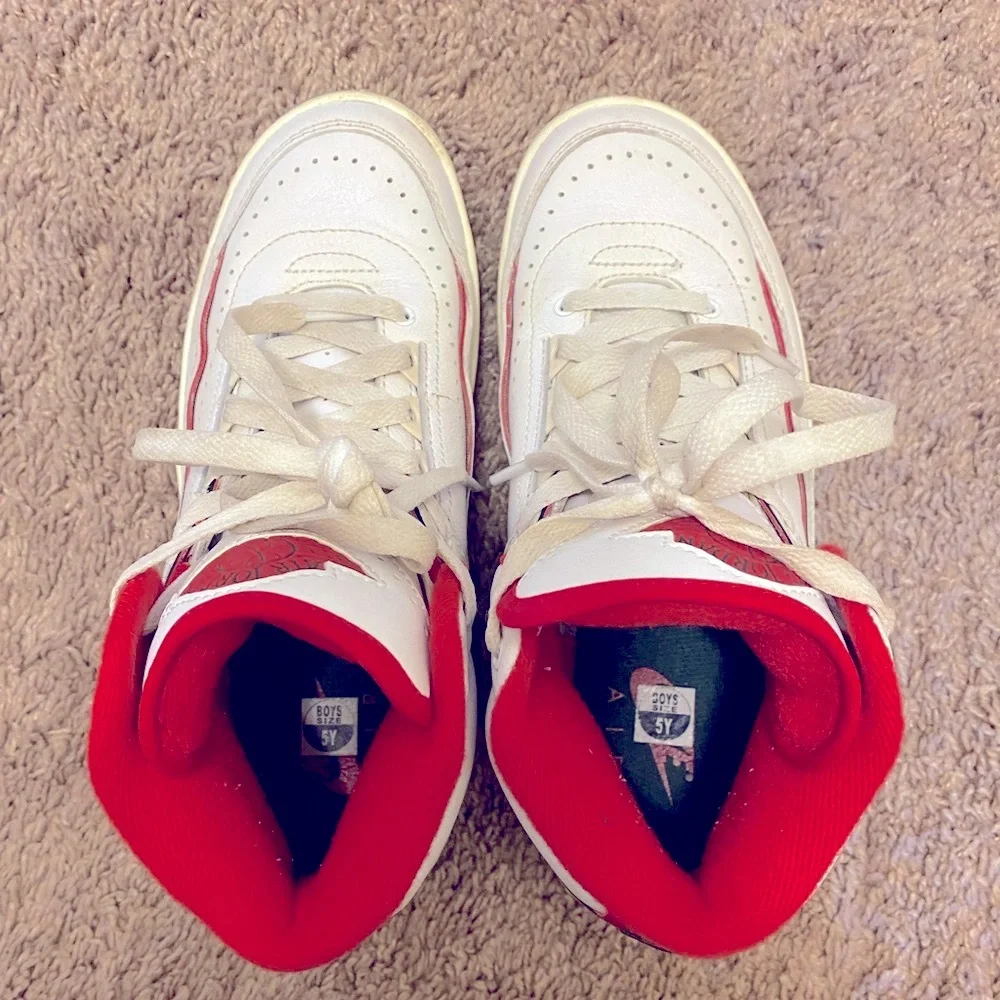 Nike Air Jordan White Red Green High-Top Classic Basketball Size 5 Big Kids